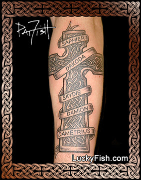 Big Daddy Celtic Cross Tattoo with Names Design – LuckyFish Art